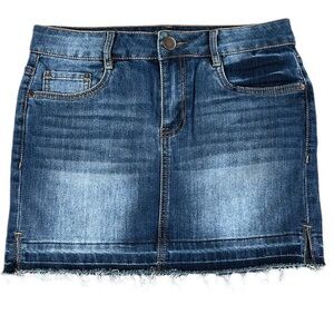 💋 Y2K Dollhouse Women’s Junior’s Mini Skirt Size 7